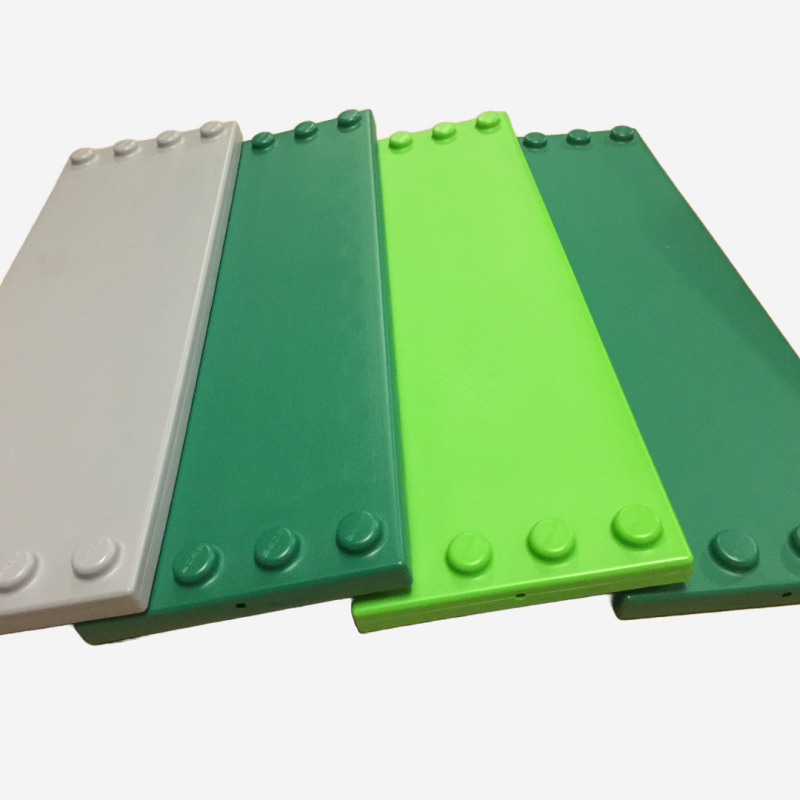 Conjunto único de 4 estantes en colores de camuflaje, juguetes grandes.