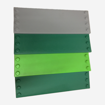 Conjunto único de 4 estantes en colores de camuflaje, juguetes grandes.