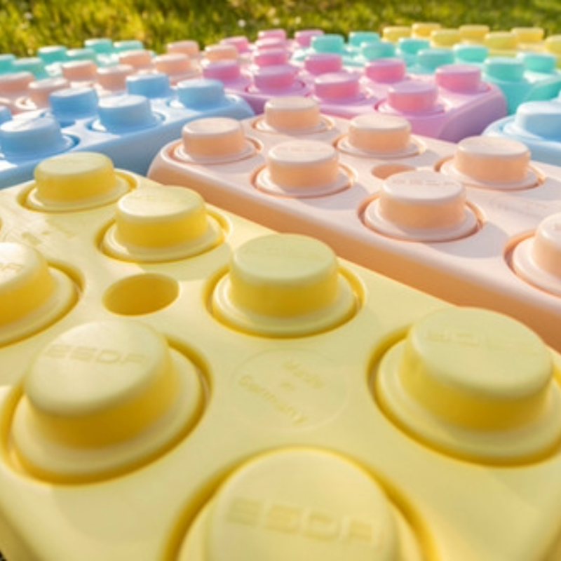 Perfectos para escuelas, guarderías y el hogar. Vea la selección y haga su pedido ahora.